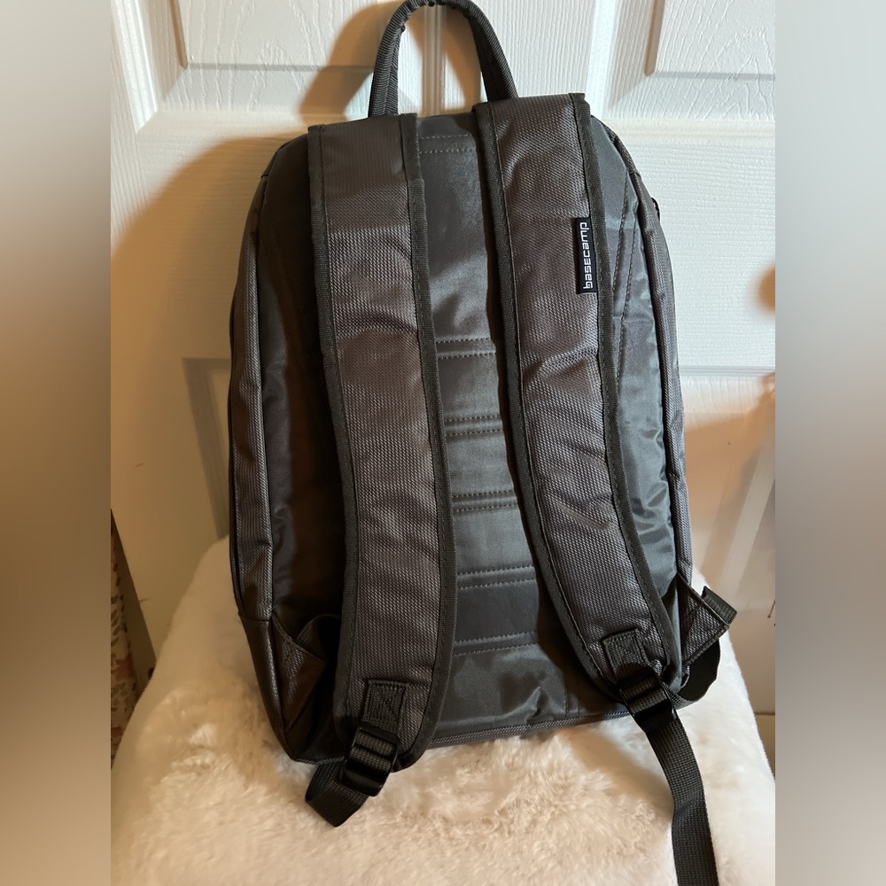Basecamp gray nylon backpack Apple logo laptop work travel pockets school - Picture 3 of 16